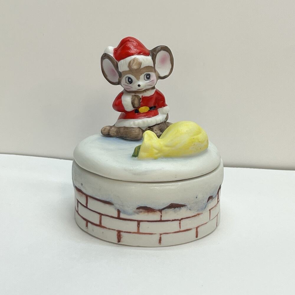 vintage homco mouse trinket rooftop dish 8901‎ santa snowy chimney grandmacore